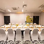 노보텔 센트럼 4* 브로츠와프