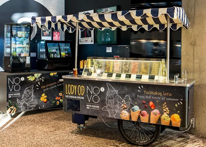 Отель Novotel Centrum 4*