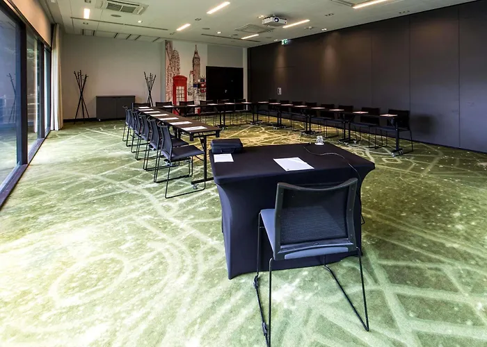 Novotel Centrum Отель