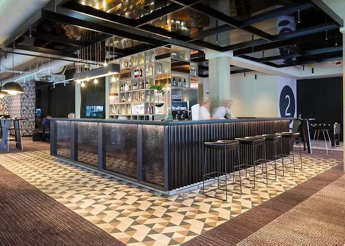 Отель Novotel Centrum 4*