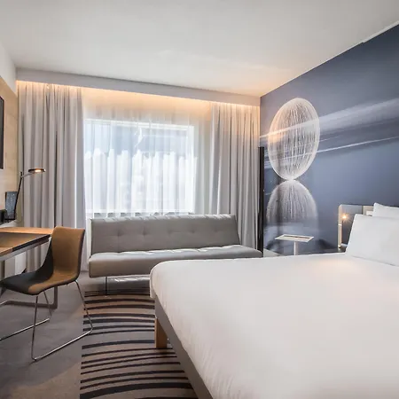 Novotel Centrum Отель 4*