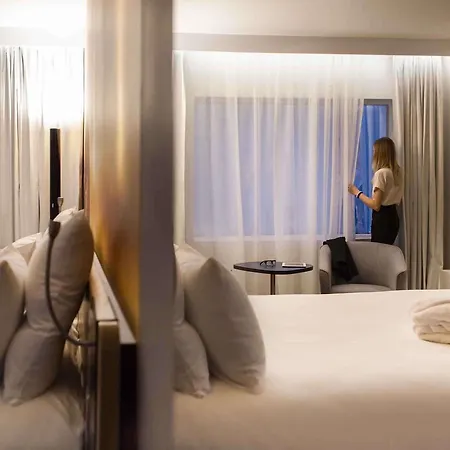 Novotel Centrum Hotel