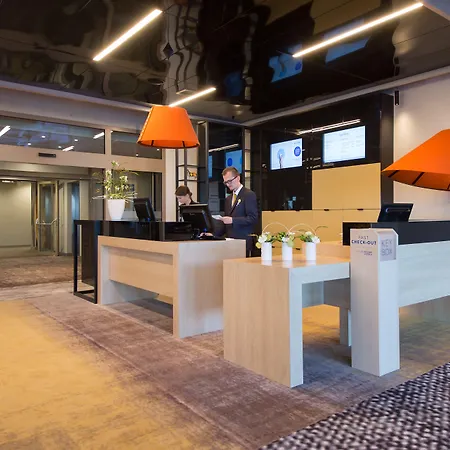 Novotel Centrum Hotel 4*