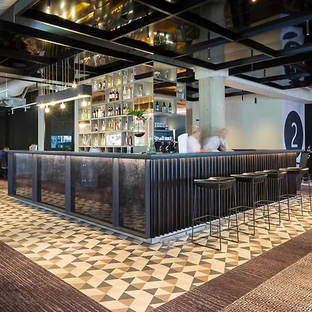 Novotel Centrum Hotel 4*
