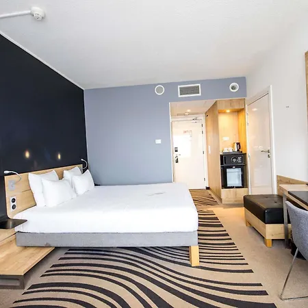 Novotel Centrum Готель Вроцлав