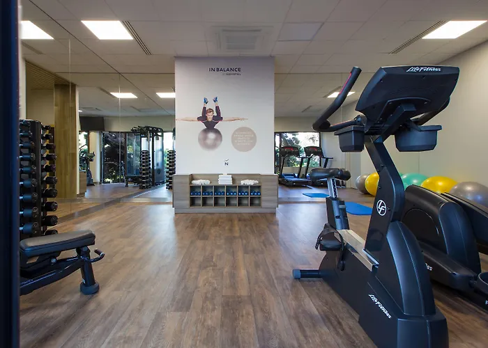 ノボテル セントラム 4*