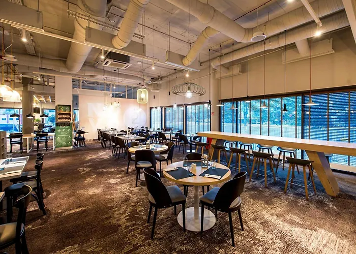 ノボテル セントラム ホテル 4*